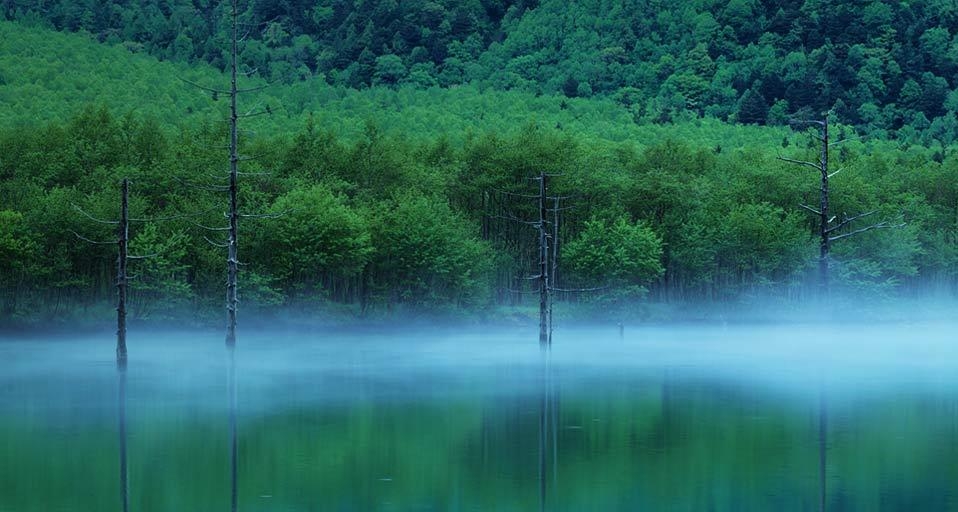 ｢大正池｣長野, 松本, 上高地 (© KEIICHI TAKITA/amanaimages/Corbis) &copy; (Bing Japan)