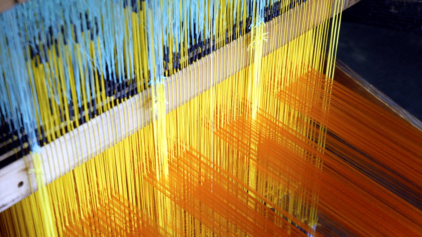 Traditional Nishijin textile weaving in Kyoto Japan (© Jeremy Hoare 2013/Age Fotostock)(Bing Canada)