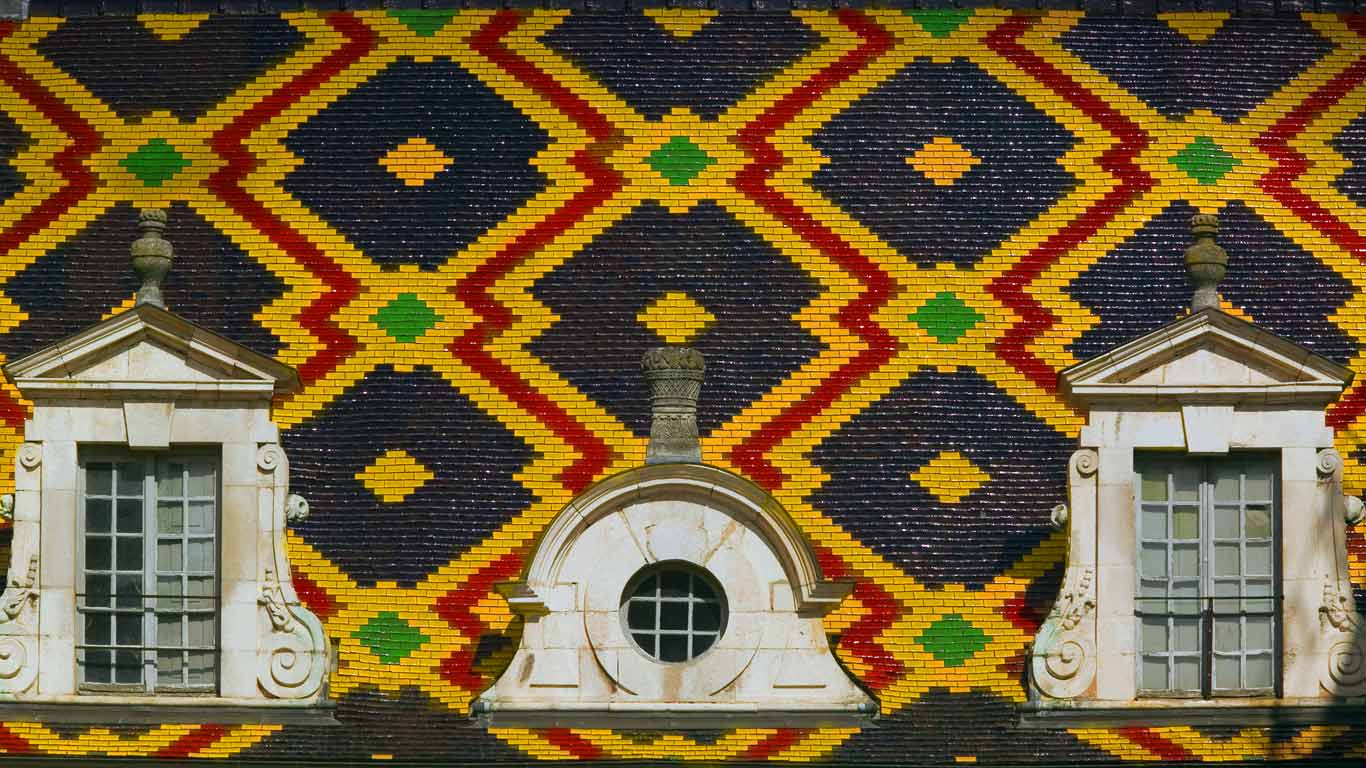 Hospices de Beaune, Côte-d’Or, Bourgogne (© Arnaud Bertrande/Getty Images)(Bing France)
