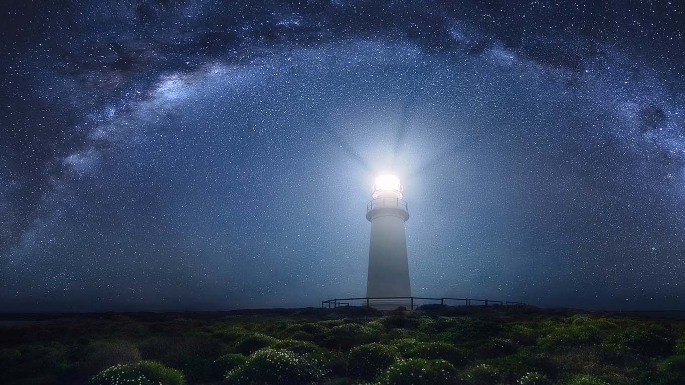 Corny Point Lighthouse on Yorke Peninsula, South Australia (© Ben Goode/Tandem Stills + Motion)(Bing Australia)