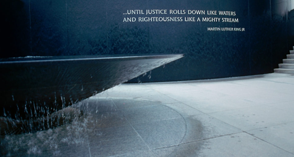 The Civil Rights Memorial in Montgomery, Alabama – Todd Gipstein/Corbis &copy; (Bing United States)