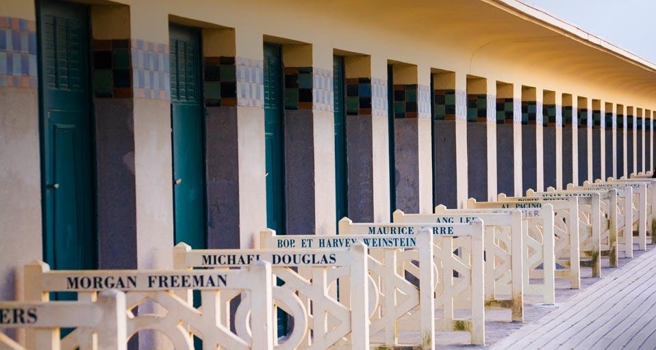 « Les Planches » à Deauville, Calvados, Basse-Normandie (© Veronique Leplat/4Corners) &copy; (Bing France)