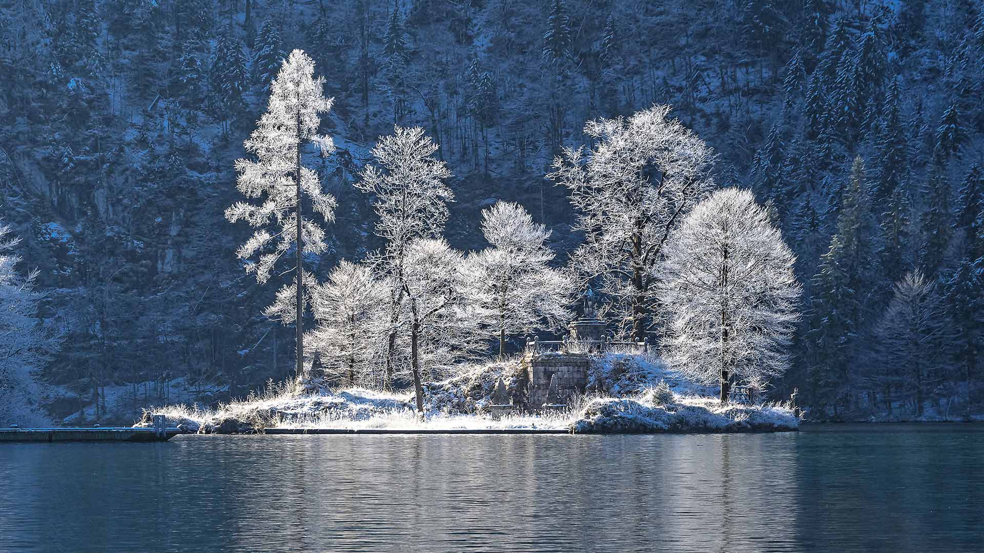 Die Insel Christlieger im Königssee, Bayern (© Dariusz Slowik/EyeEm/Getty Images)(Bing Deutschland)