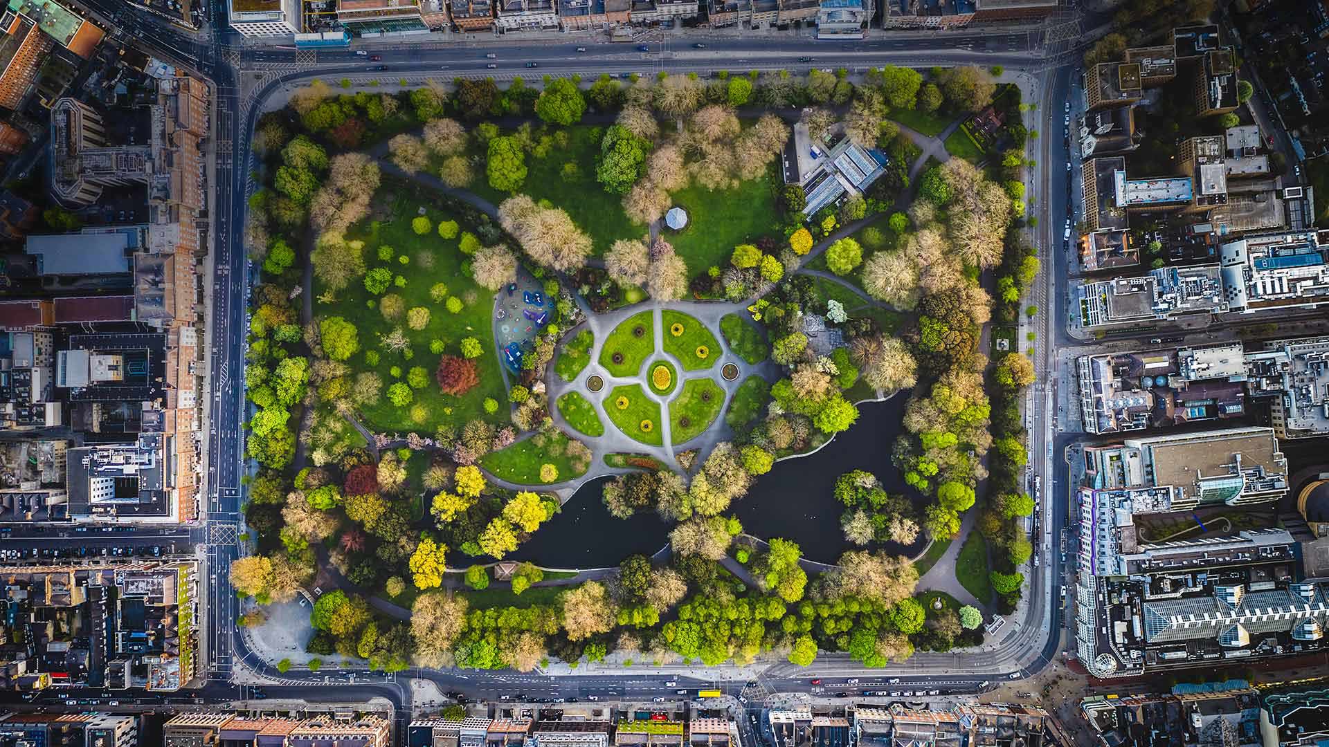都柏林的圣斯蒂芬绿地，爱尔兰 (© L_E/Shutterstock)(Bing China)