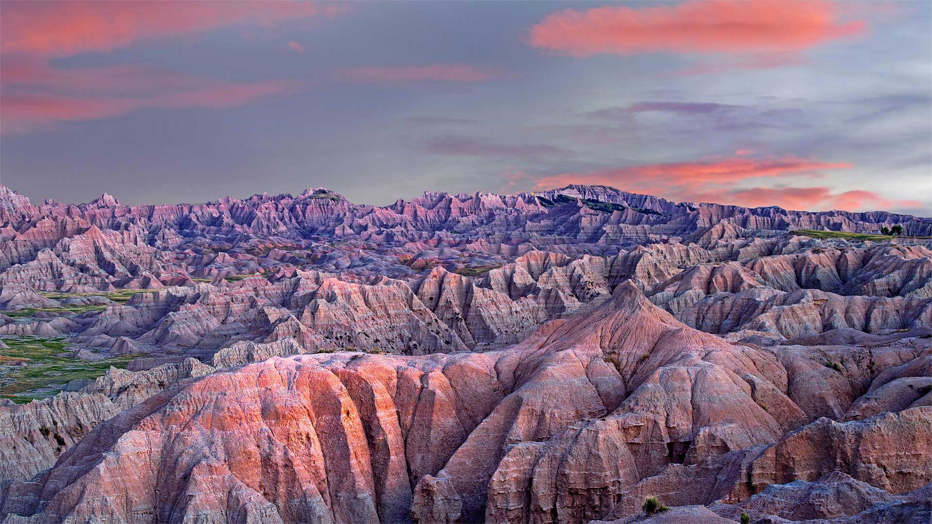 恶地国家公园，南达科他州 (© Dennis Frates/Alamy)(Bing China)