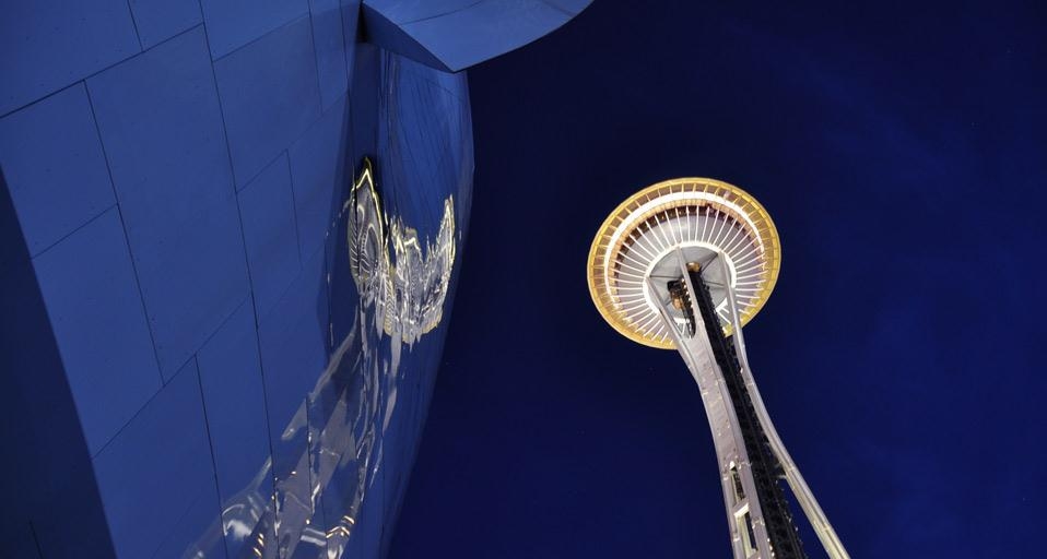华盛顿州西雅图的太空针塔 (© Lonnye Bower) &copy; (Bing China)