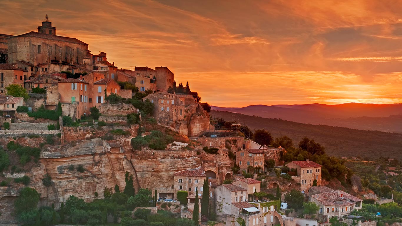 ｢ゴルド｣フランス, プロヴァンス＝アルプ＝コート・ダジュール地域圏 (© Arnab Banerjee/Gallery Stock)(Bing Japan)