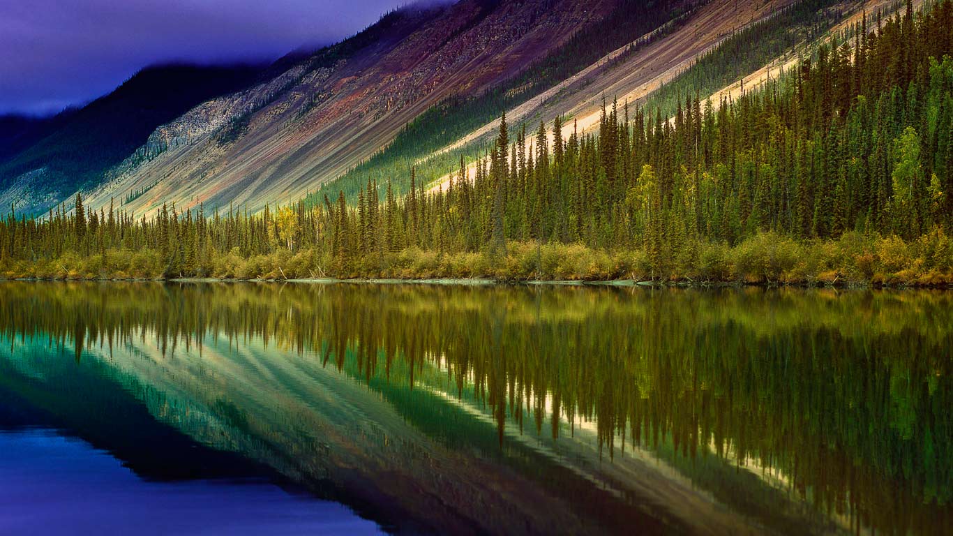 加拿大西北地区，纳汉尼国家公园，南纳汉尼河 (© Daryl Benson/Corbis)(Bing China)