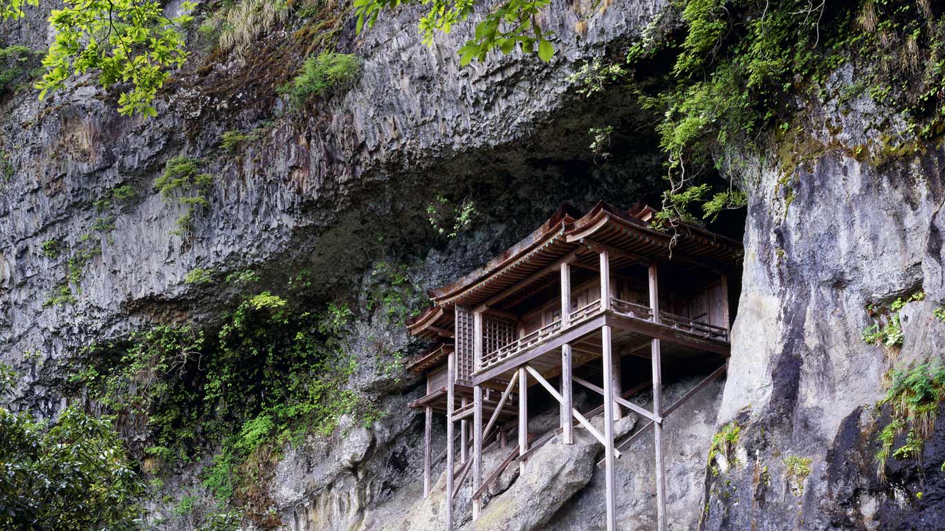 ｢三佛寺｣鳥取, 三徳山 (© JTB PHOTO COMMUNICATI/JTB Photo/SuperStock)(Bing Japan)