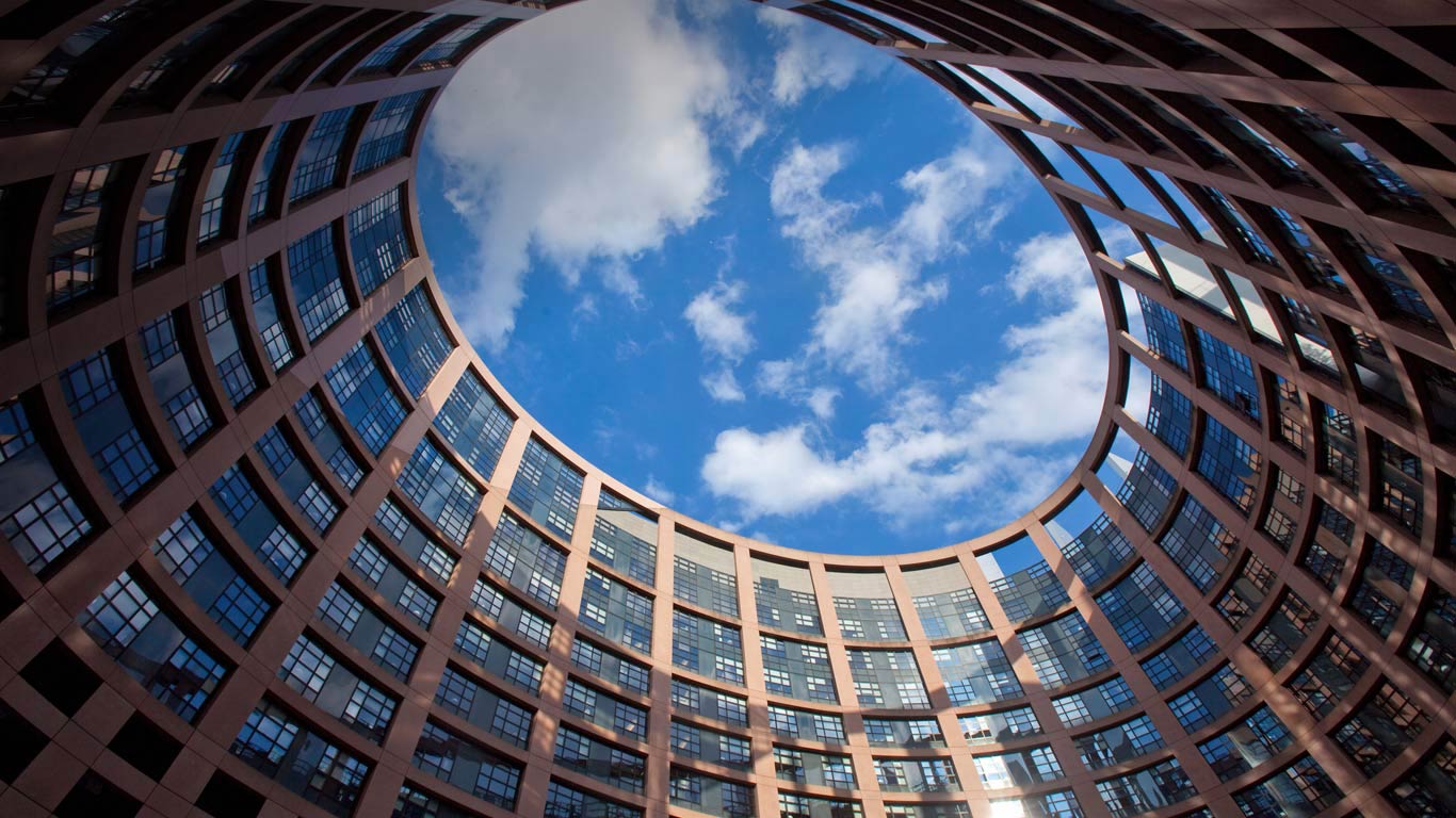 Parlement européen à Strasbourg, Bas-Rhin, Alsace (© Matthieu Colin/hemis.fr/Alamy)(Bing France)
