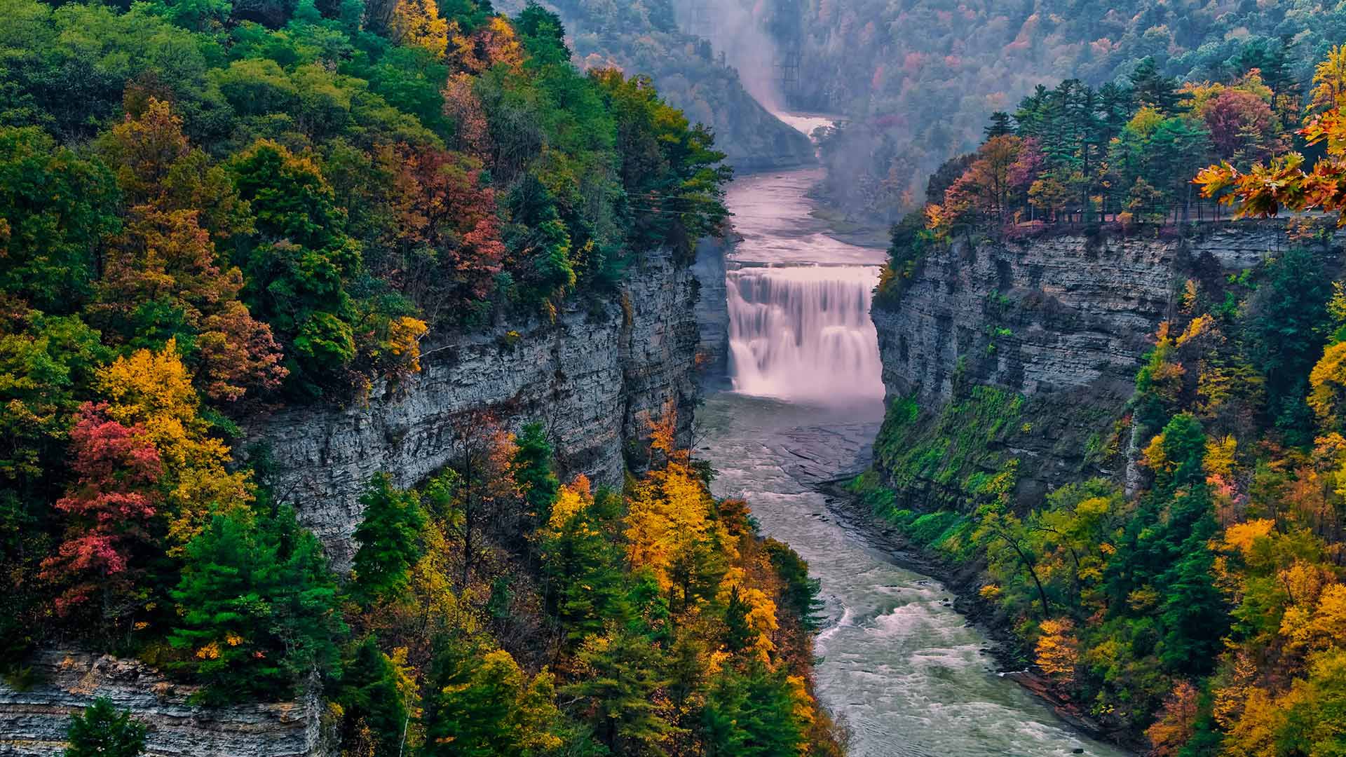 莱奇沃思州立公园，纽约 (© Jay O