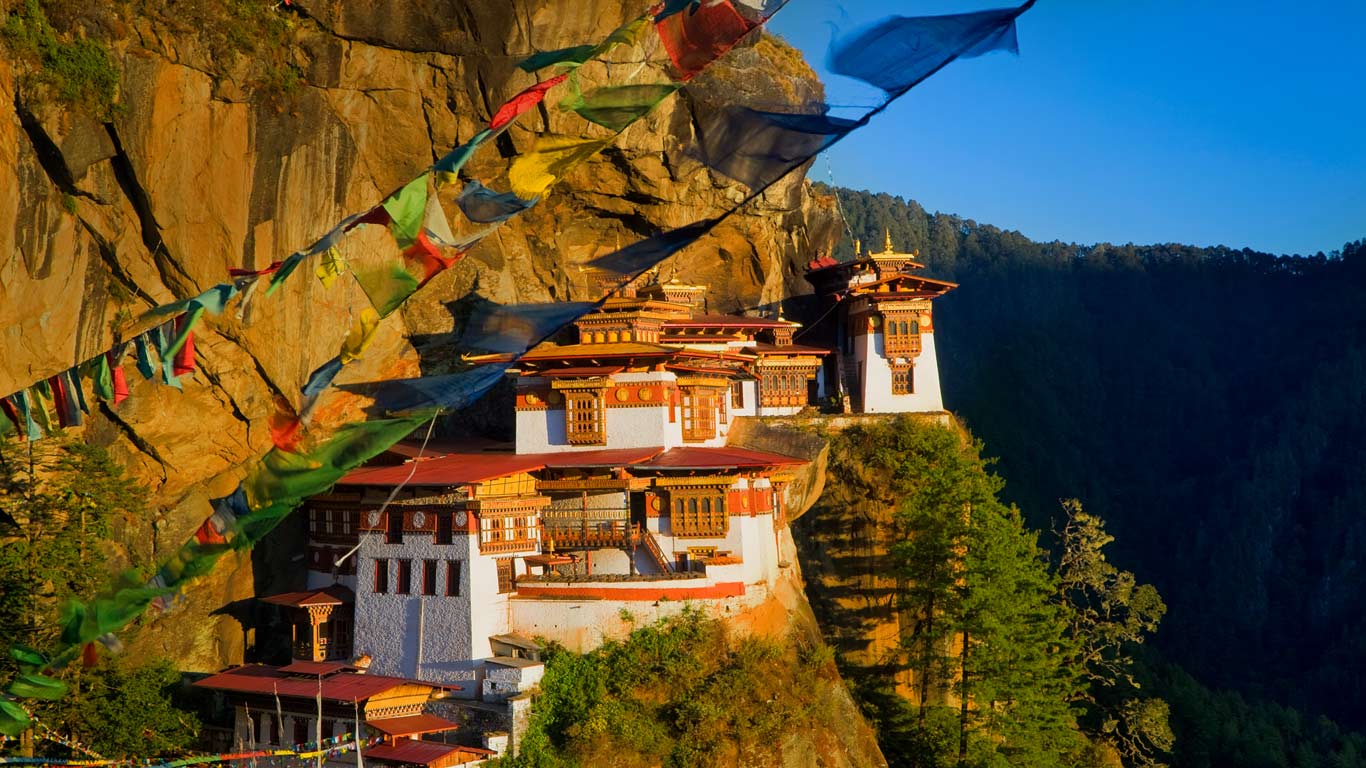 不丹帕罗山谷，虎穴寺 (© Peter Adams/Getty Images)(Bing China)