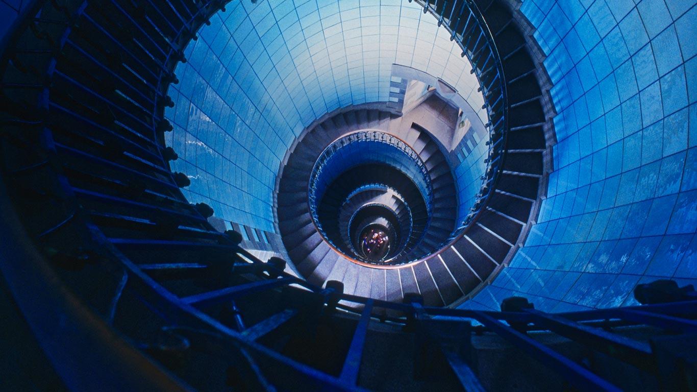 Staircase inside the Île Vierge lighthouse, Brittany, France (© Stefano Torrione/SIME/4Corners)(Bing Canada)