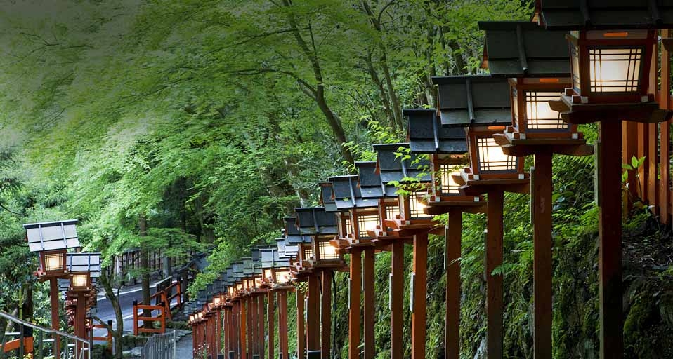 ｢貴船神社参道｣京都, 左京区 -- Japan Travel Bureau/Photolibrary &copy; (Bing Japan)