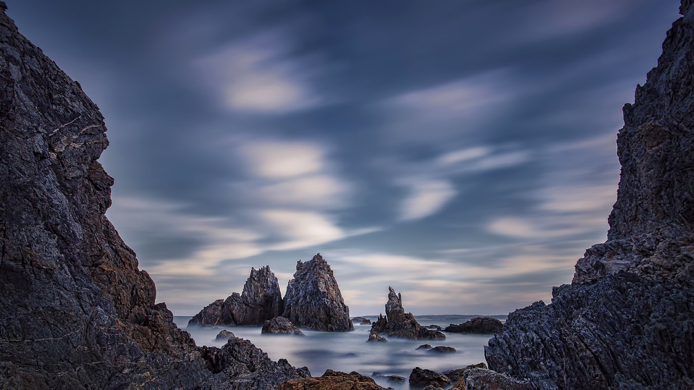 Camel Rock at Narooma in New South Wales (© Jingshu Zhu/Moment/Getty Images)(Bing Australia)