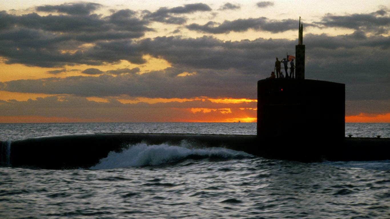 The USS San Francisco (SSN-711) at sea (© Steve Kaufman/Corbis)(Bing United States)