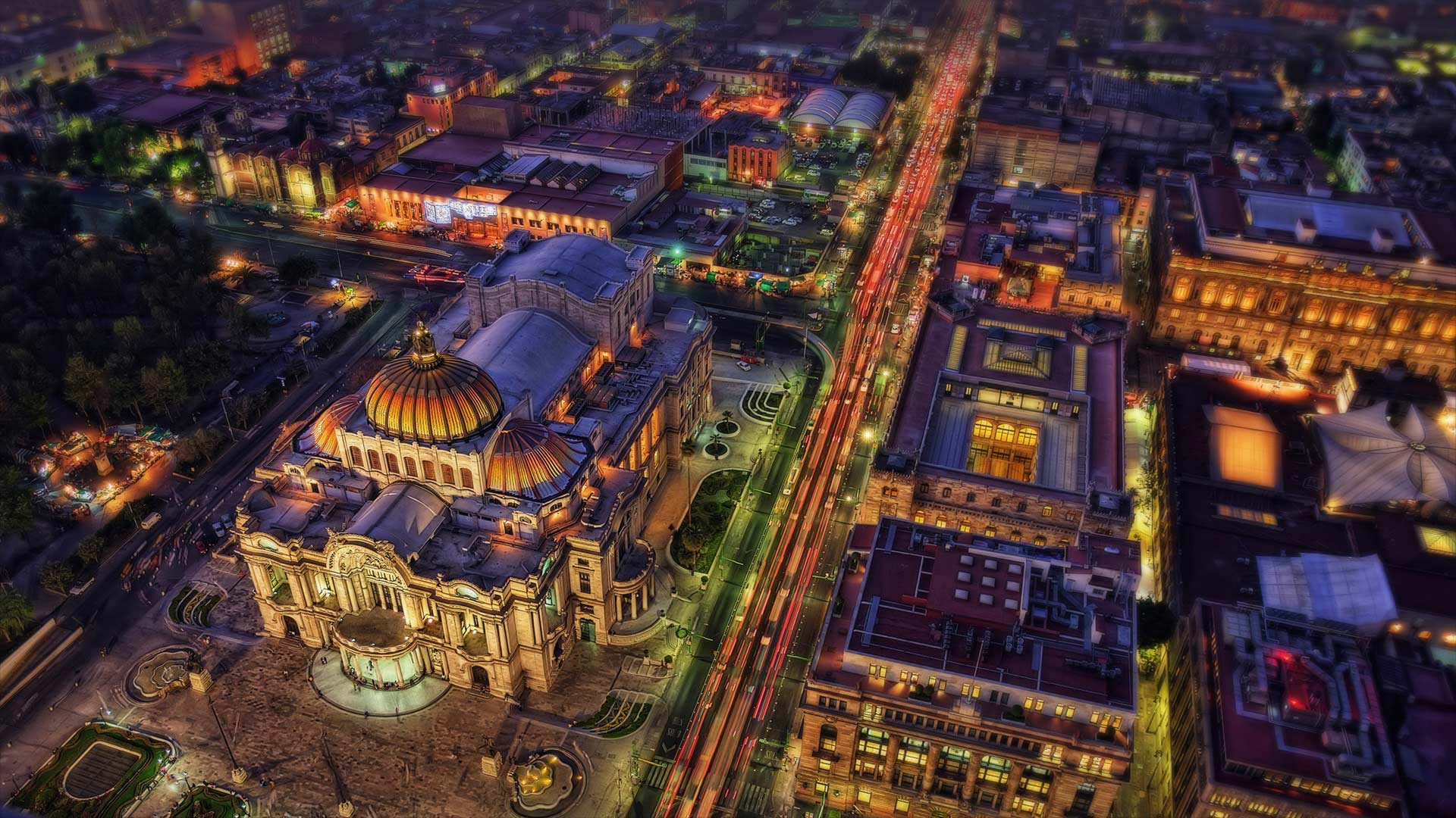 Palacio de Bellas Artes, Mexico City (© Lukas Bischoff Photograph/Shutterstock)(Bing Canada)