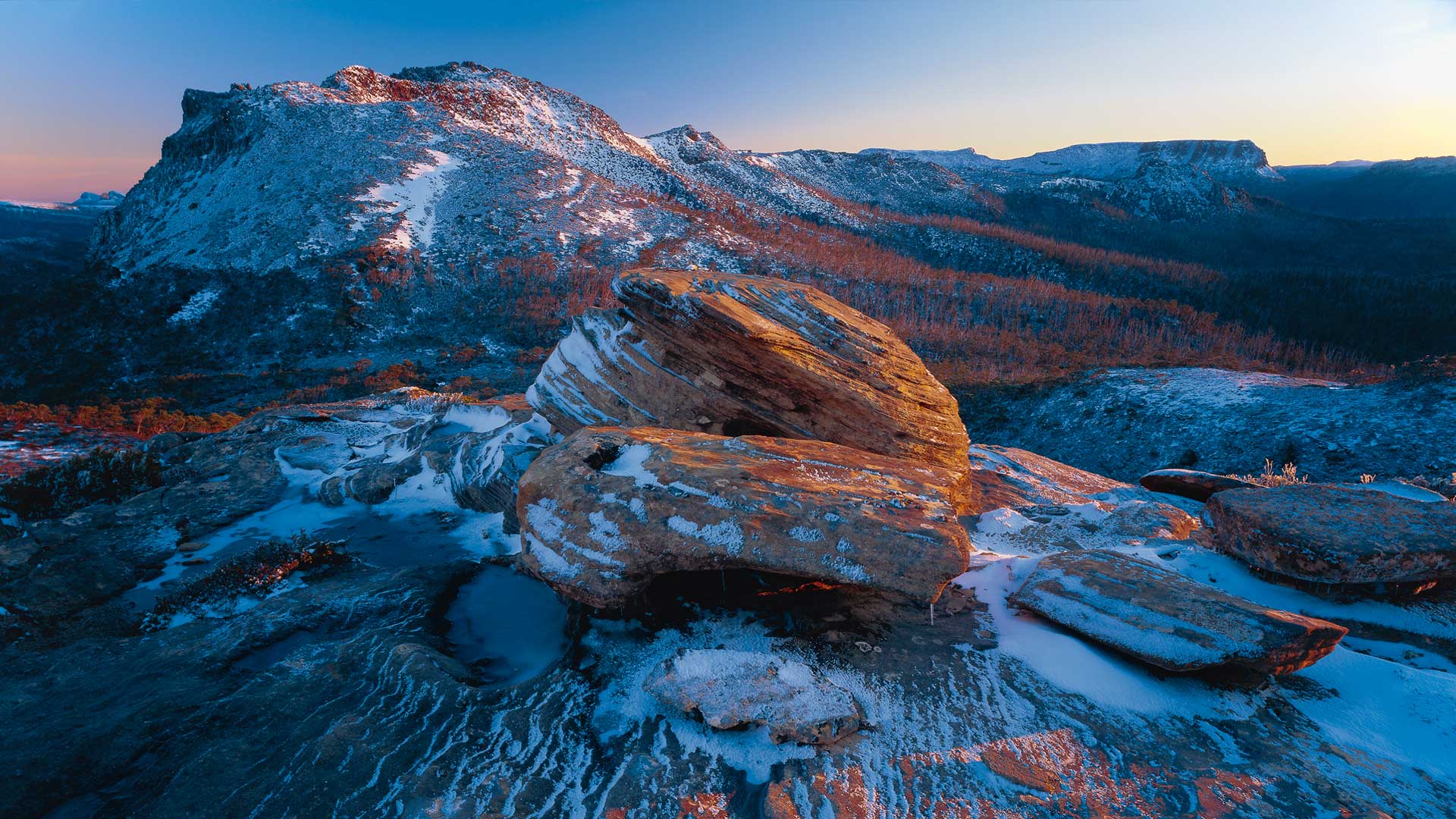 摇篮山-圣克莱尔湖国家公园 (© Rob Blakers/Getty Images)(Bing China)