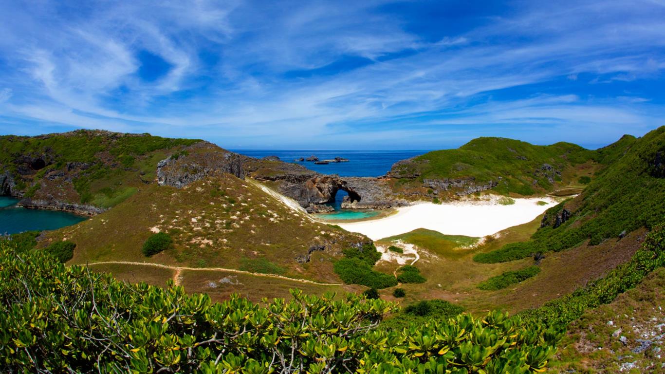 ｢南島｣小笠原諸島 (© ICHIRO/Getty Images)(Bing Japan)