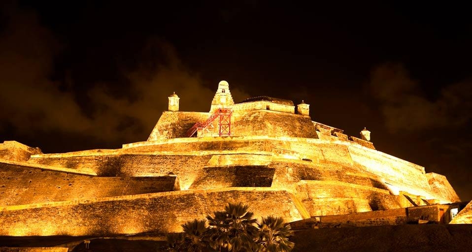 San Felipe Barajas Castle in Cartagena de Indias, Colombia (© Claudia Lopez/Aurora Photos) &copy; (Bing New Zealand)
