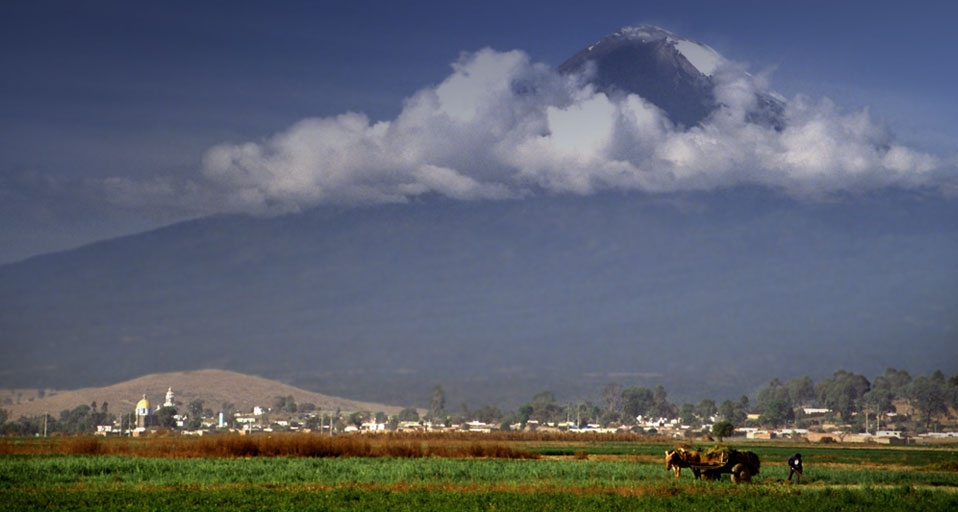 Mount Popocatépetl near Puebla, Mexico -- Felix Stensonage fotostock &copy; (Bing Canada)