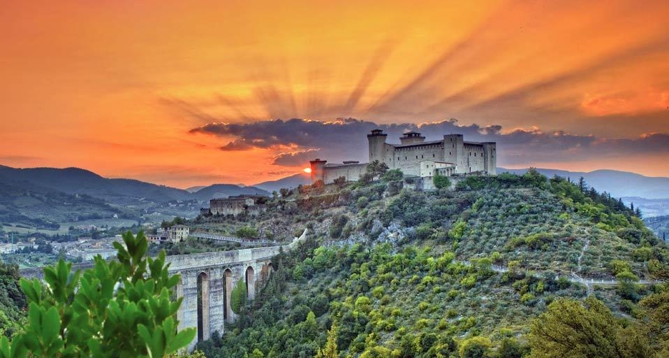 Sunset on Rocca Albornoziana, Spoleto, Italy (© Maurizio Rellini/Grand Tour/Grand Tour/Corbis) &copy; (Bing United States)