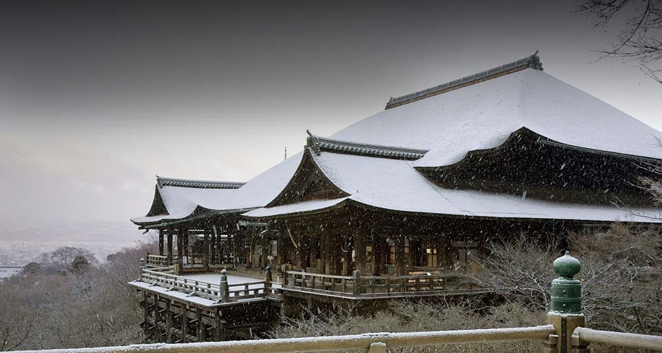 ｢清水寺と梅｣京都, 東山区 -- Aflo Foto Agency/Photolibrary &copy; (Bing Japan)