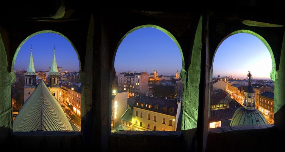 Kraków, Poland (© Henryk T. Kaiser/age fotostock) &copy; (Bing Canada)