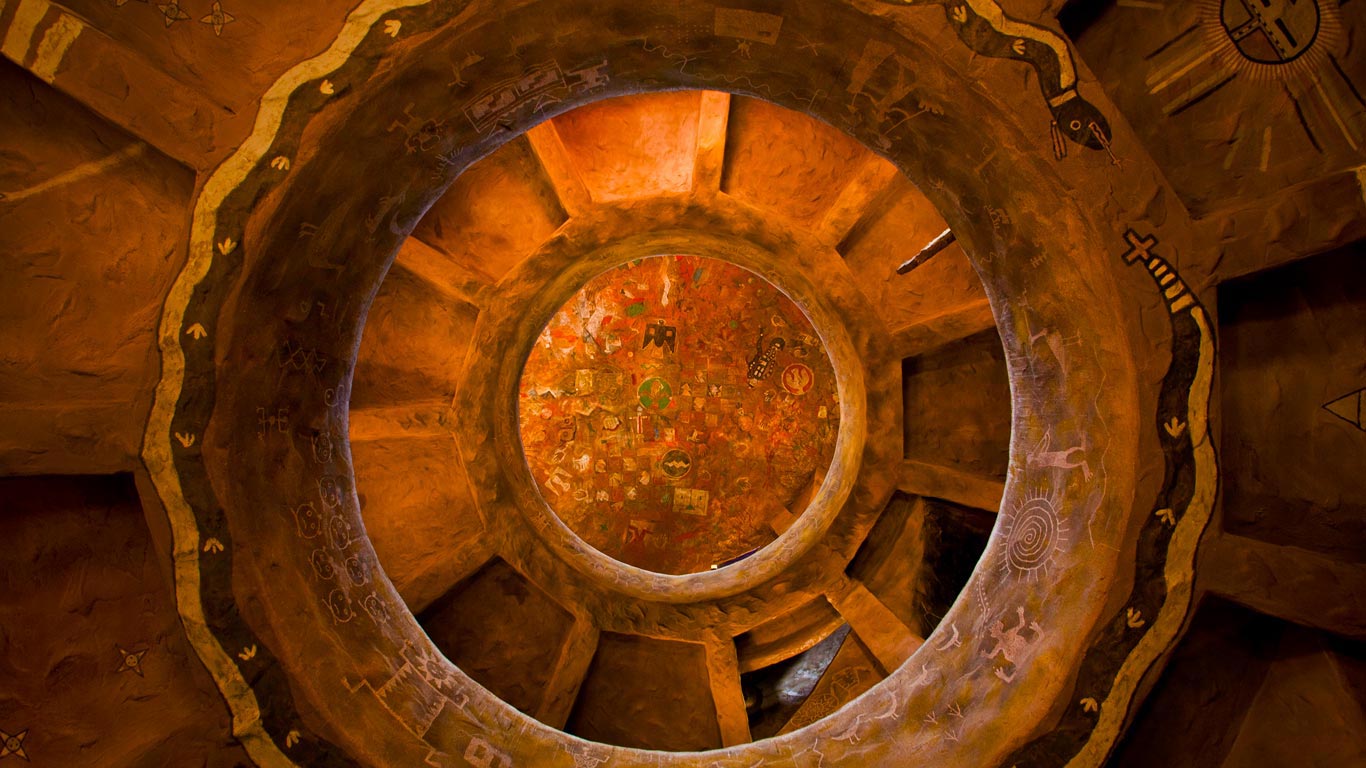 沙漠瞭望塔的壁画，大峡谷国家公园，亚利桑那州 (© Richard Nowitz/National Geographic Creative/Alamy)(Bing China)
