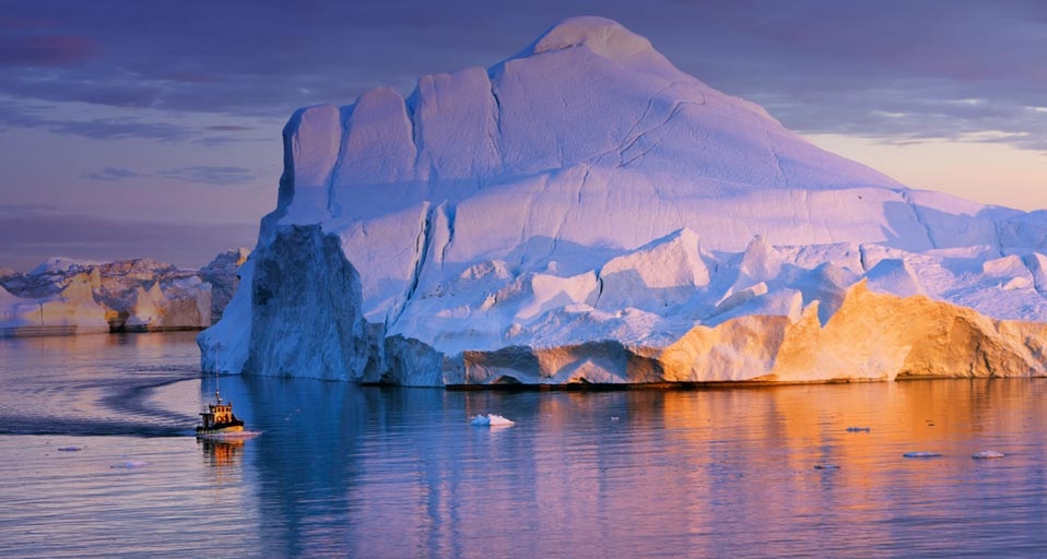Tour Boat and iceberg in Disko Bay, Greenland -- Frank Krahmer/Masterfile &copy; (Bing Canada)