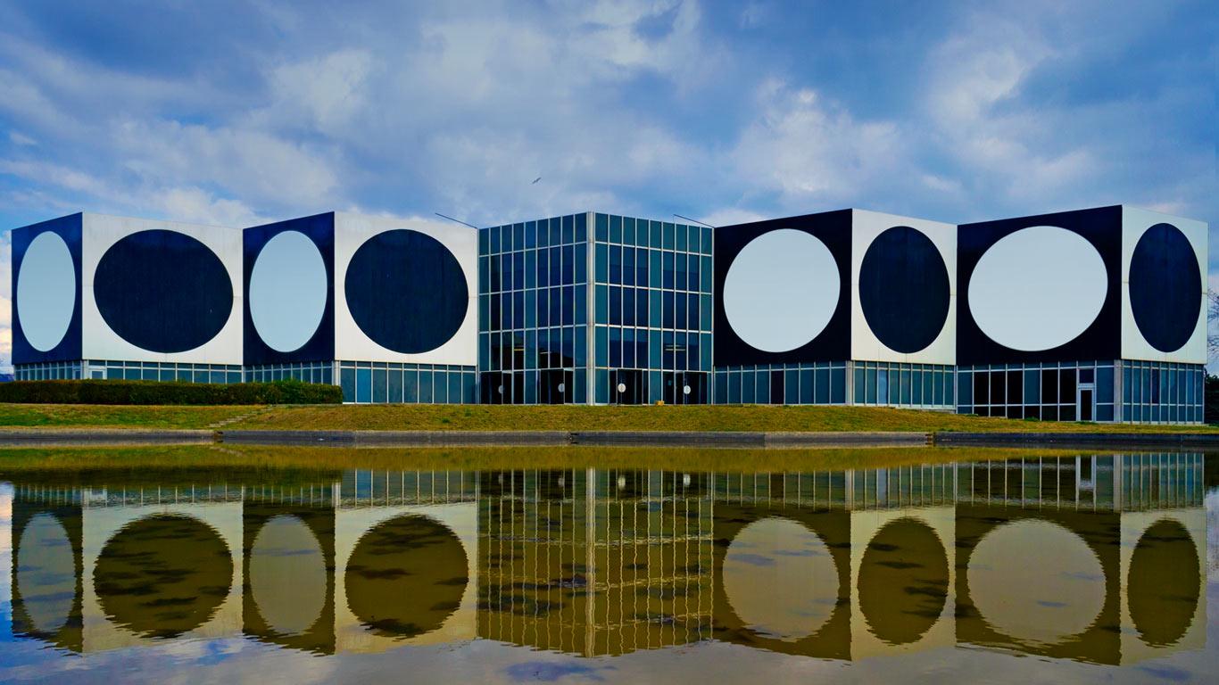 Fondation Victor Vasarely à Aix-en-Provence, Bouches-du-Rhône, PACA (© Sami Sarkis/Getty Images)(Bing France)