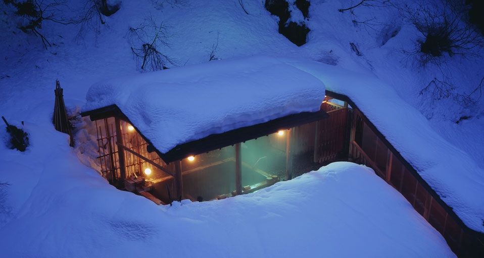｢松之山温泉｣新潟, 十日町 -- Japan Travel Bureau/Photolibrary &copy; (Bing Japan)
