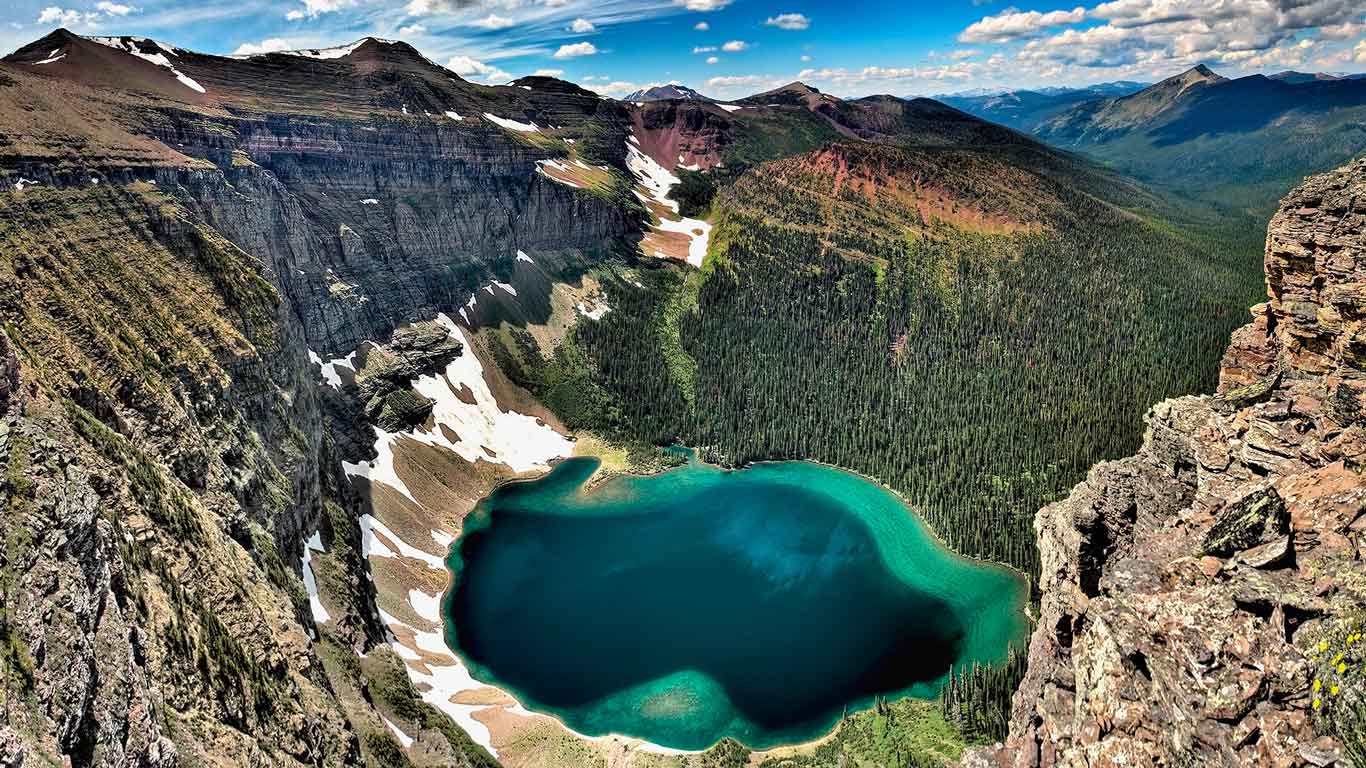 High Angle View Of Lake, Akamina Ridge, British Columbia, Canada (© Design PIcs/Axiom)(Bing Canada)