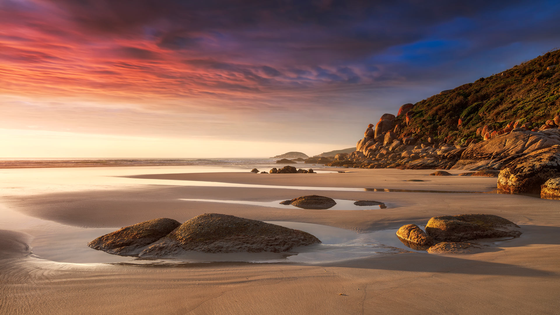 Beach in the evening light at Whisky Bay, Wilsons Promontory National Park, Victoria (© Michael Breitung/Huber/eStock Photo)(Bing Australia)