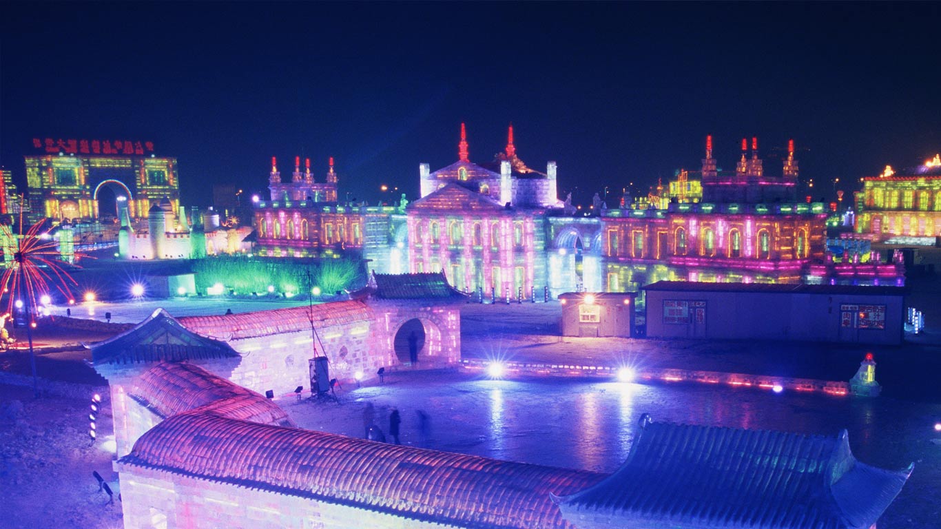 哈尔滨冰雪世界 (© Redlink/Corbis)(Bing China)