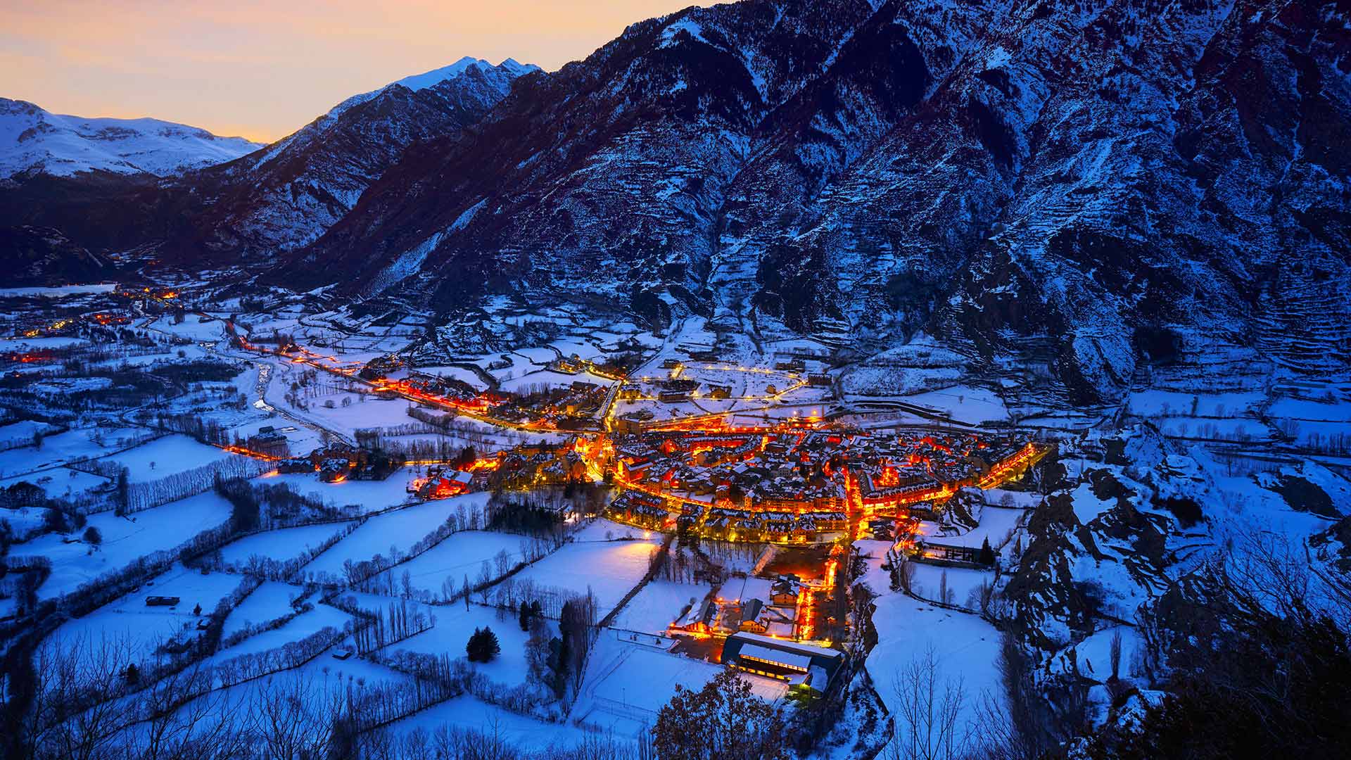 贝纳斯克，西班牙韦斯卡 (© Miscelleneoustock/Alamy)(Bing China)