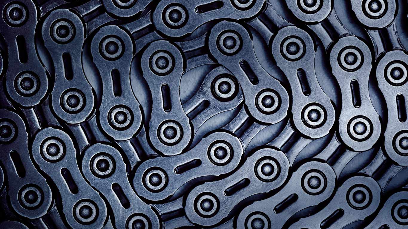 Close-up of bicycle chain (© Ocean/Corbis)(Bing Canada)