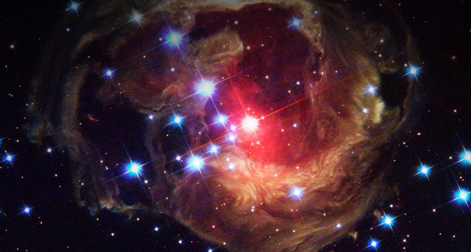 麒麟座中的v838星 -- STScI/NASA/Corbis &copy; (Bing China)