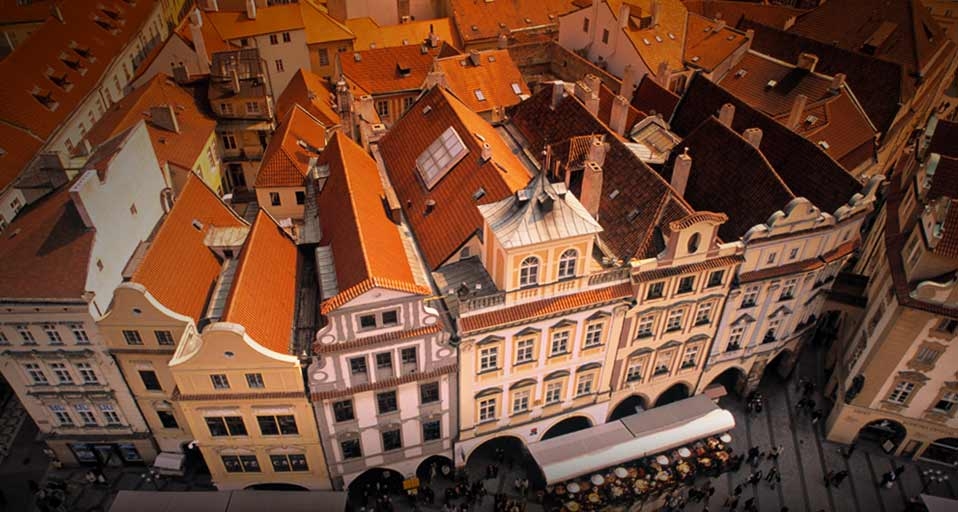 Old Town Square, Prague, Czech Republic -- Jon Arnold Images/www.danitadelimont.com &copy; (Bing United States)