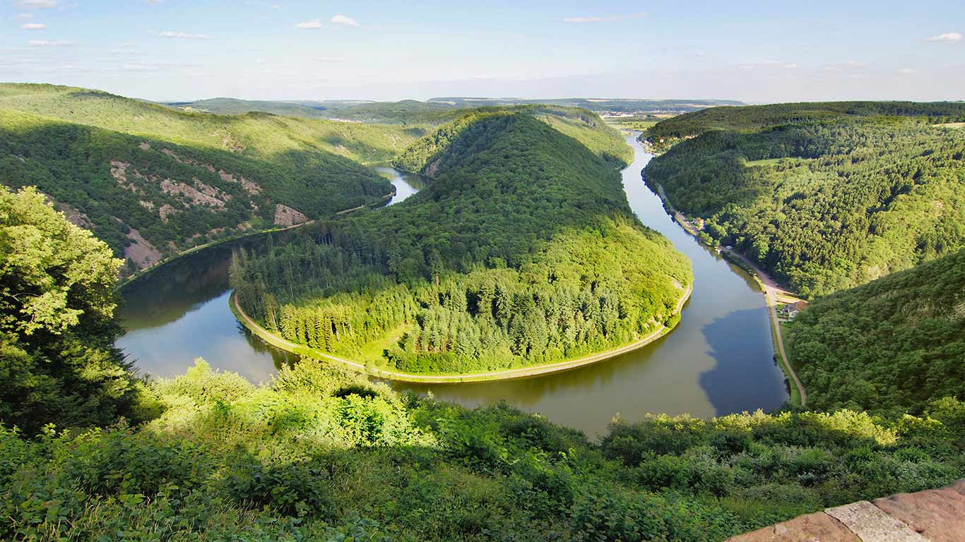 Große Saarschleife bei Mettlach, Saarland, Deutschland (© Manfred J. Bail/Westend61/Corbis)(Bing Deutschland)