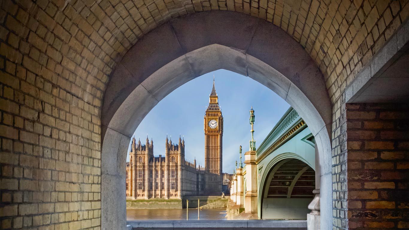 View of Big Ben and Palace of Westminster through a pedestrian tunnel, London, England (© Stefan Kunert/Westend61/Offset)(Bing Canada)