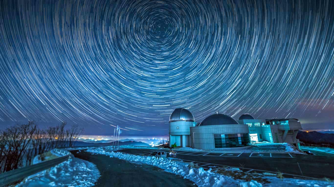 广德山上的赵庆哲天文台，韩国江原道 (© Multi-bits/ImaZinS/Getty Images)(Bing China)
