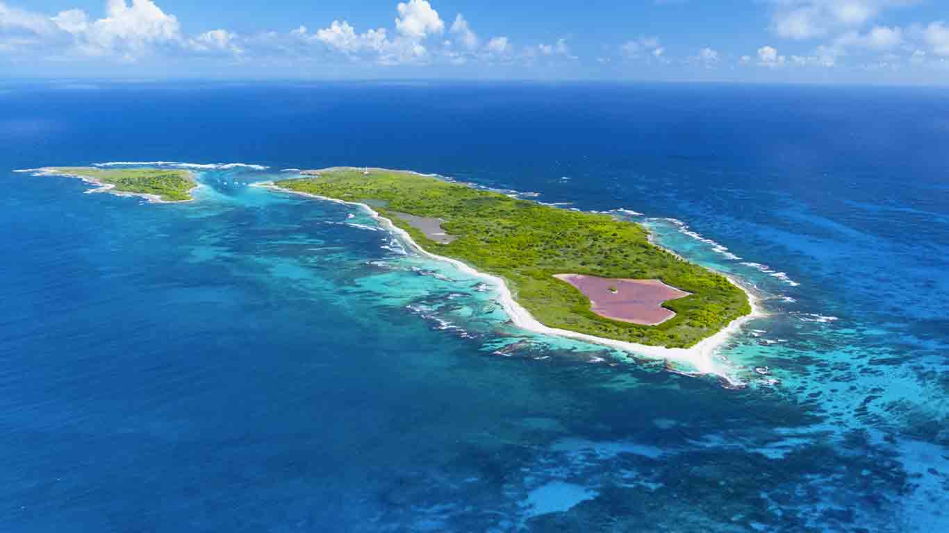 Ile de la Petite-Terre, Guadeloupe, France (© Thierry Grun/Age Fotostock)(Bing France)