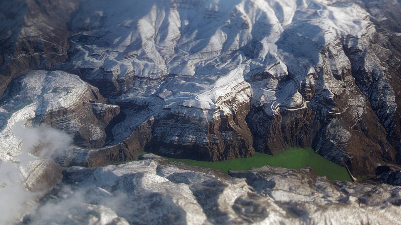 高加索山脉 (© David Trood/Getty Images)(Bing China)
