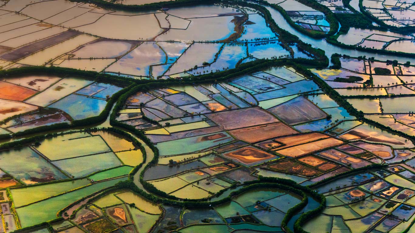 印尼南苏拉威西省，望加锡的农田 (© Keren Su/Corbis)(Bing China)