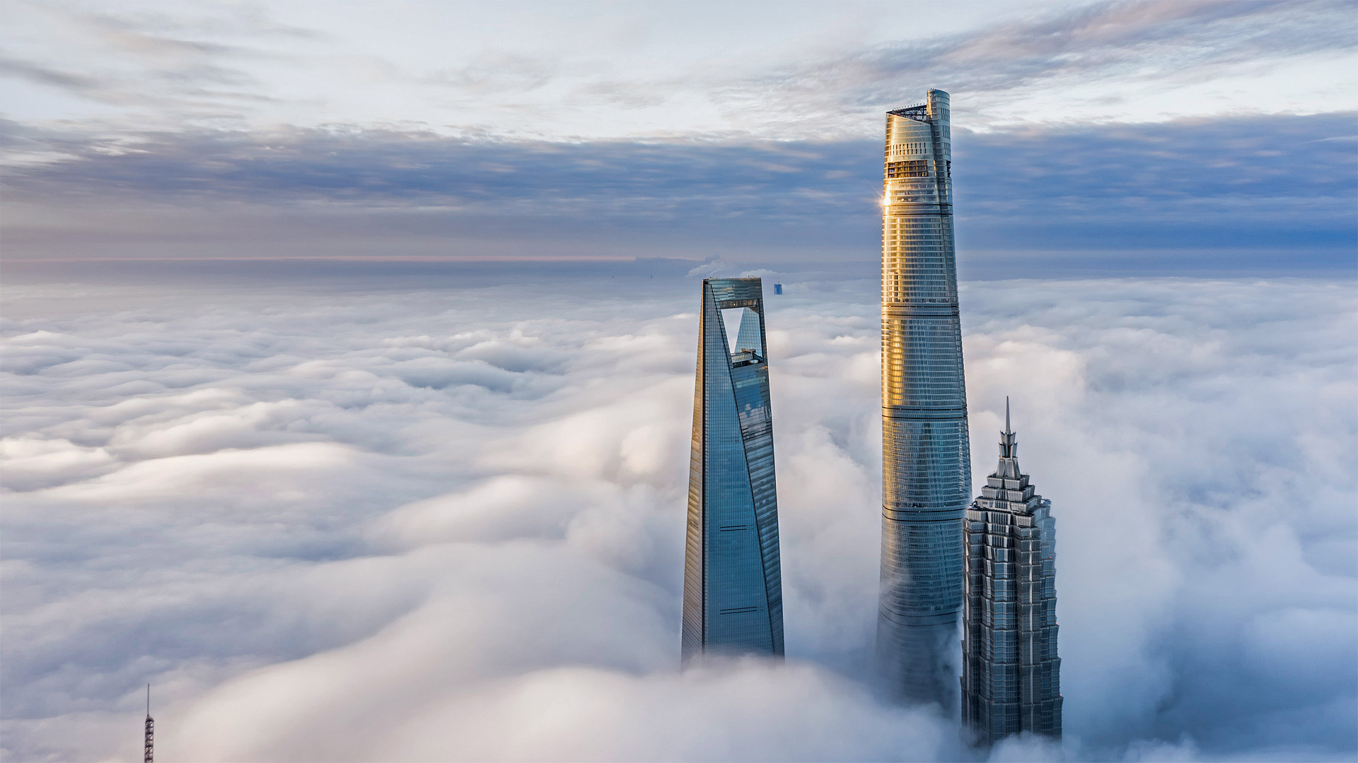 陆家嘴金融贸易区，中国上海 (© Jackal Pan/Getty Images)(Bing China)