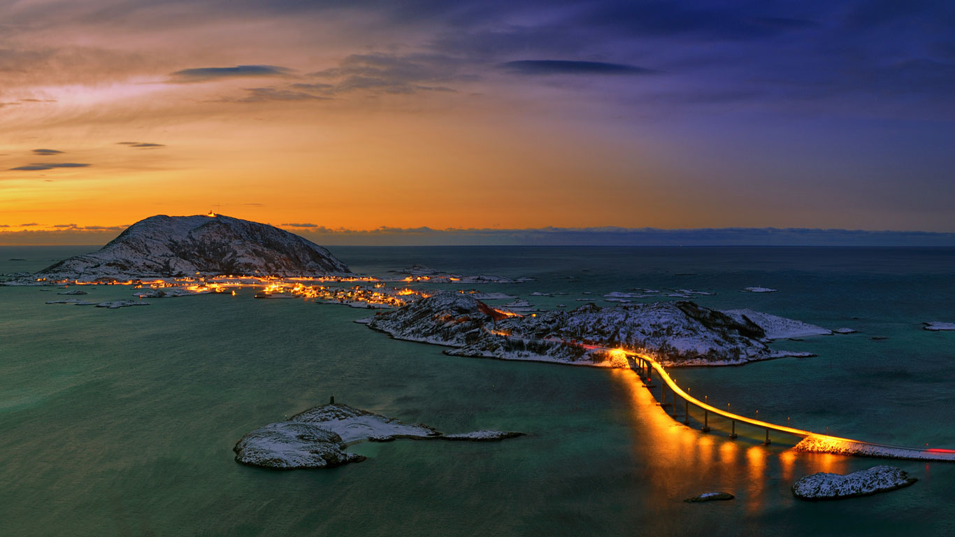Tromsø, Norway (© Image Broker/Rex Features)(Bing Canada)