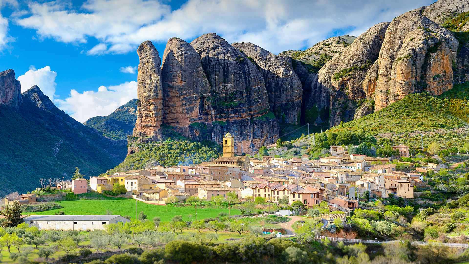 阿圭罗村庄, 韦斯卡, 西班牙 (© Francesco Carovillano/eStock)(Bing China)
