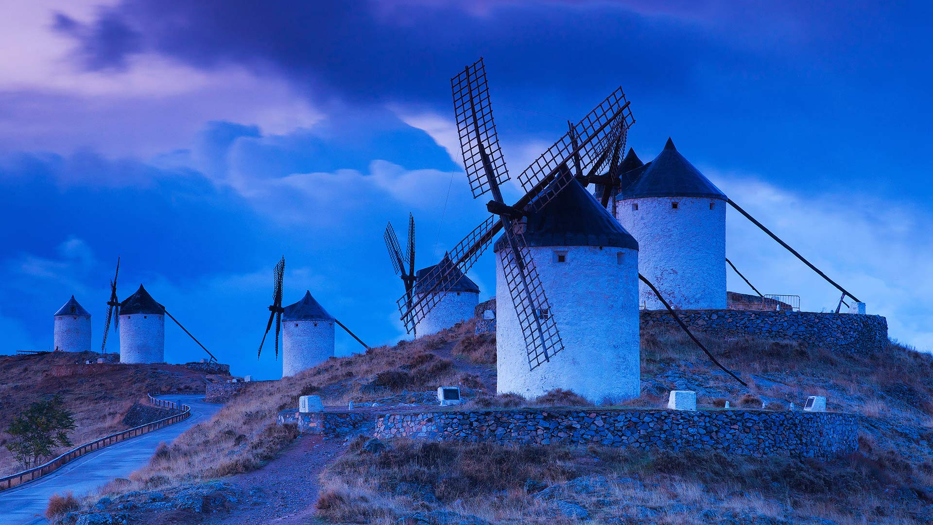 Windmills in the province of Toledo, Spain (© Jon Arnold/Danita Delimont)(Bing New Zealand)