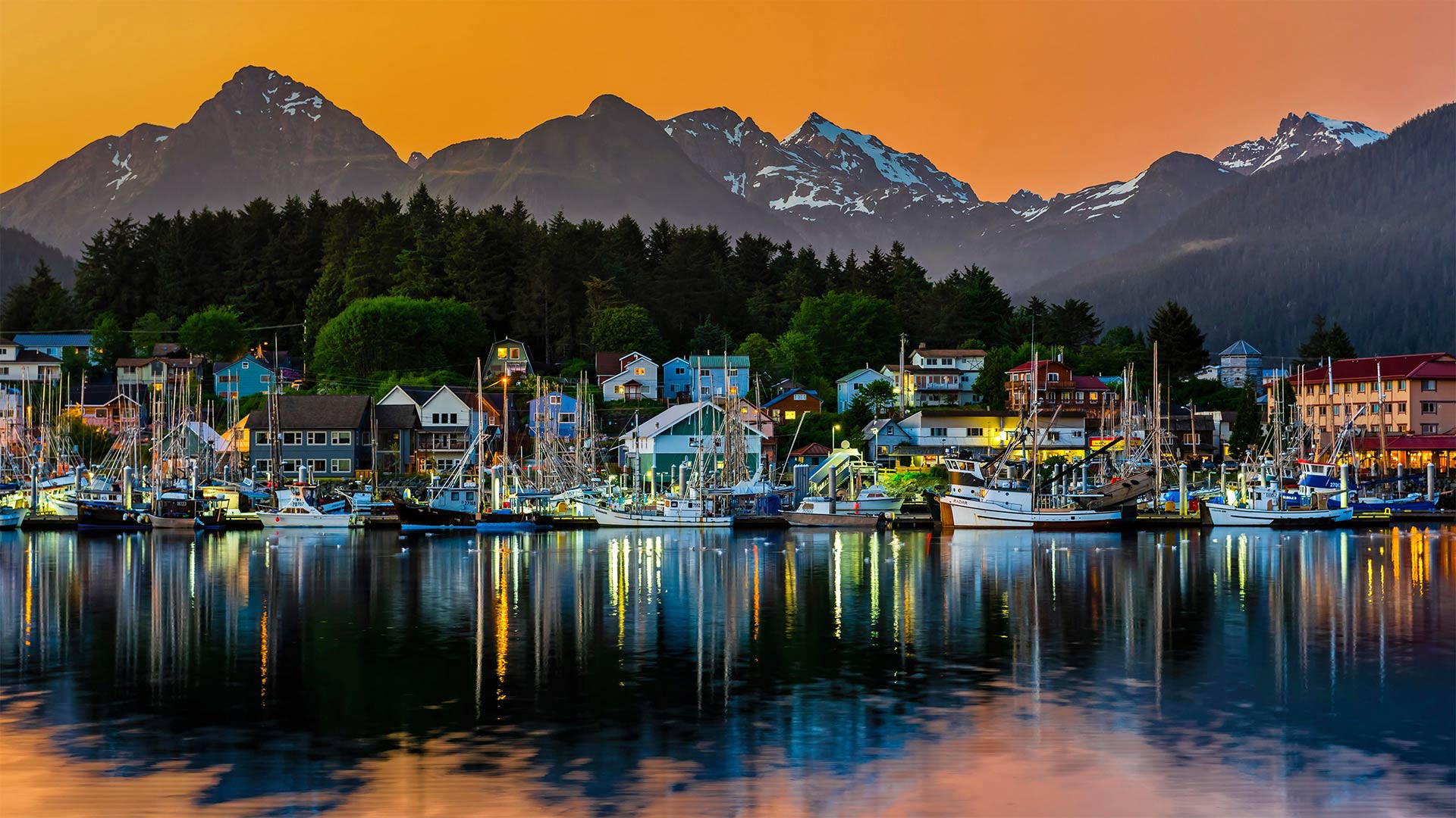 锡特卡的港口，阿拉斯加 (© Blaine Harrington III/Alamy)(Bing China)